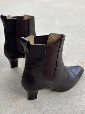 MICHAEL KORS Collection Made in ITALY Dark Brown Leather Chelsea Ankle Boot 7.5